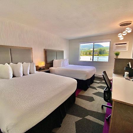 The Spot At Porpoise Bay Motel ซีเชลท์ ภายนอก รูปภาพ