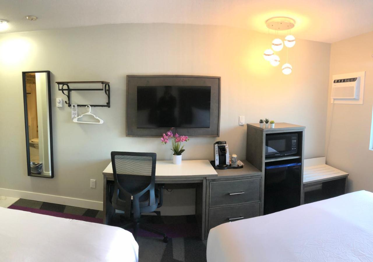 The Spot At Porpoise Bay Motel ซีเชลท์ ภายนอก รูปภาพ
